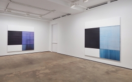 Installation view of Callum Innes,&nbsp;With Curve&nbsp;at Sean Kelly, New YorkMarch 17 - April 29, 2017Photography: Jason Wyche, New YorkCourtesy: Sean Kelly, New York