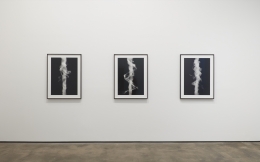 Installation view of&nbsp;Anthony McCall: Split Second&nbsp;at Sean Kelly, New York